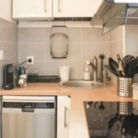 T2 Batignolles Avec Cour Privée Appartement